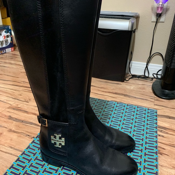 Tory burch boot - Picture 2 of 4